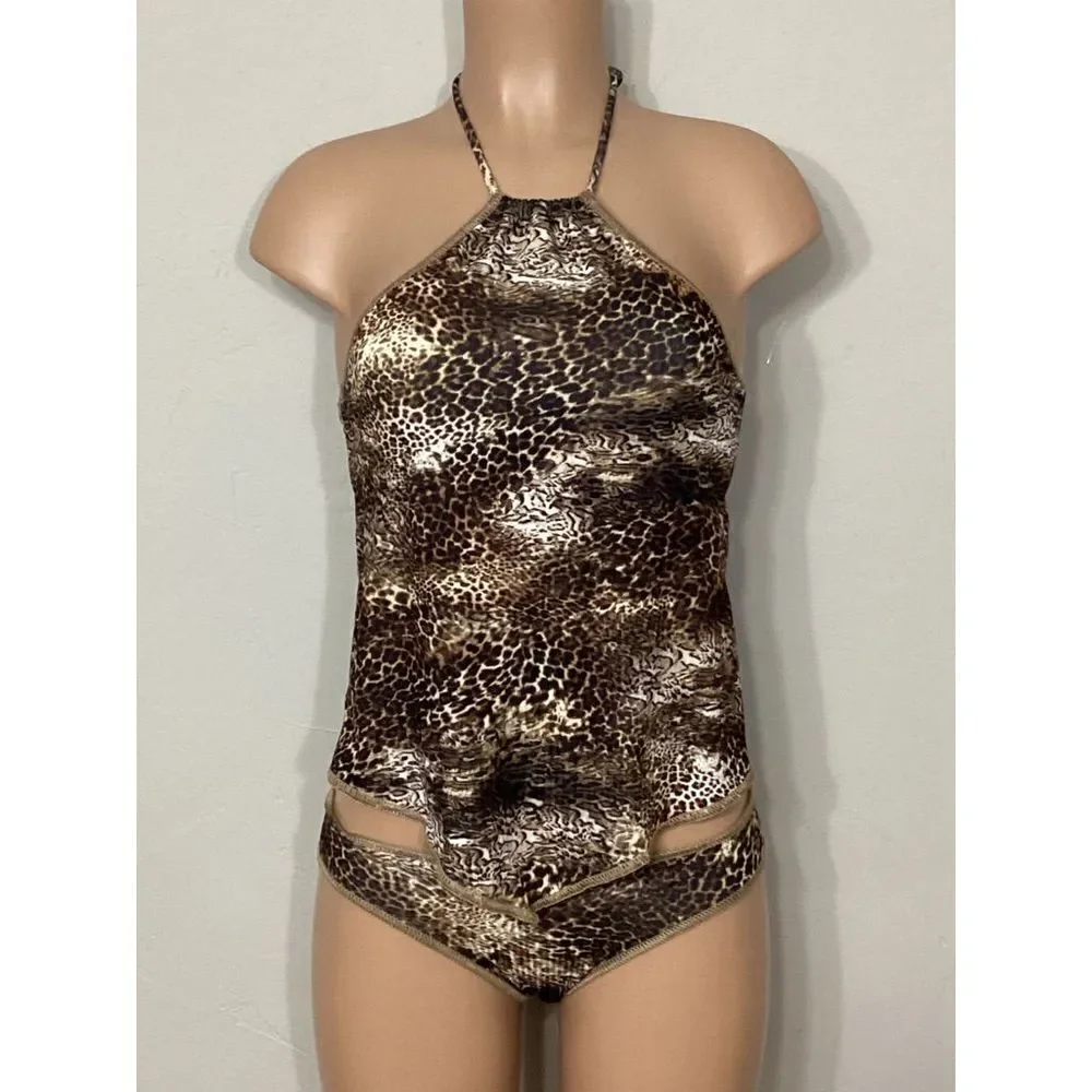 New. BECCA  Animal print Ribbed Tankini Set. Normally $155    S-top/M-bottom